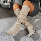 Bota Jeans Feminina Plissada Salto Fino Cano Longo