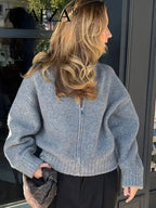 Casaco Feminino Vintage de Malha com Zíper e Gola Redonda - (Promoção de Inverno 2026)