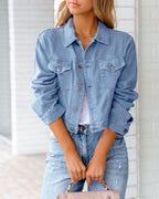 Jaqueta Jeans Feminina em Cores Vibrantes – Versatilidade e Estilo para Todas as Estações