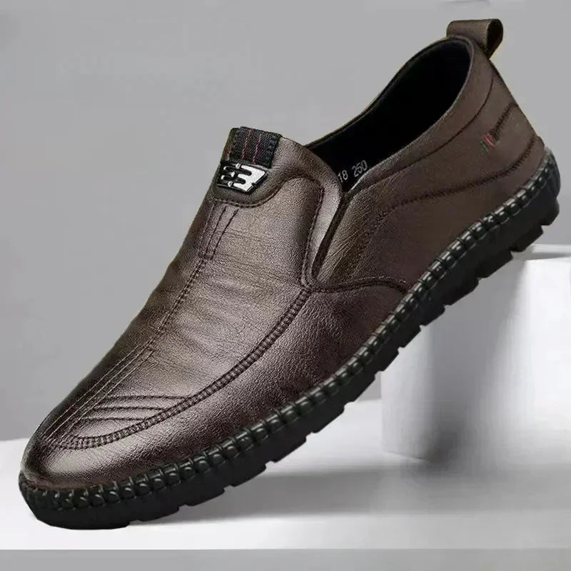 Sapato Casual de Couro Masculino